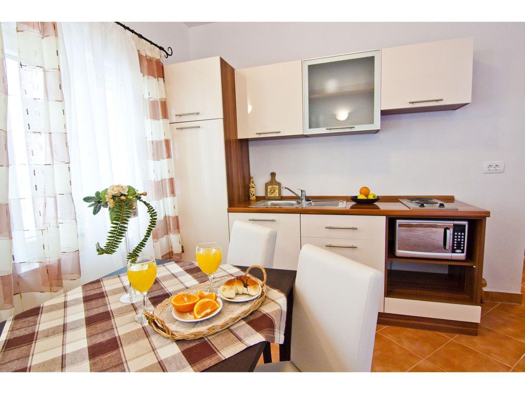 Apartments Cambi Kaštela Quarto foto