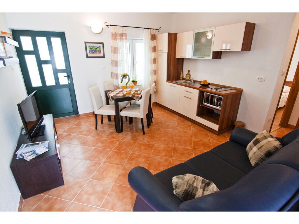 Apartments Cambi Kaštela Quarto foto